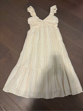 Gap Ruched Cream and Gold Tiered Dress